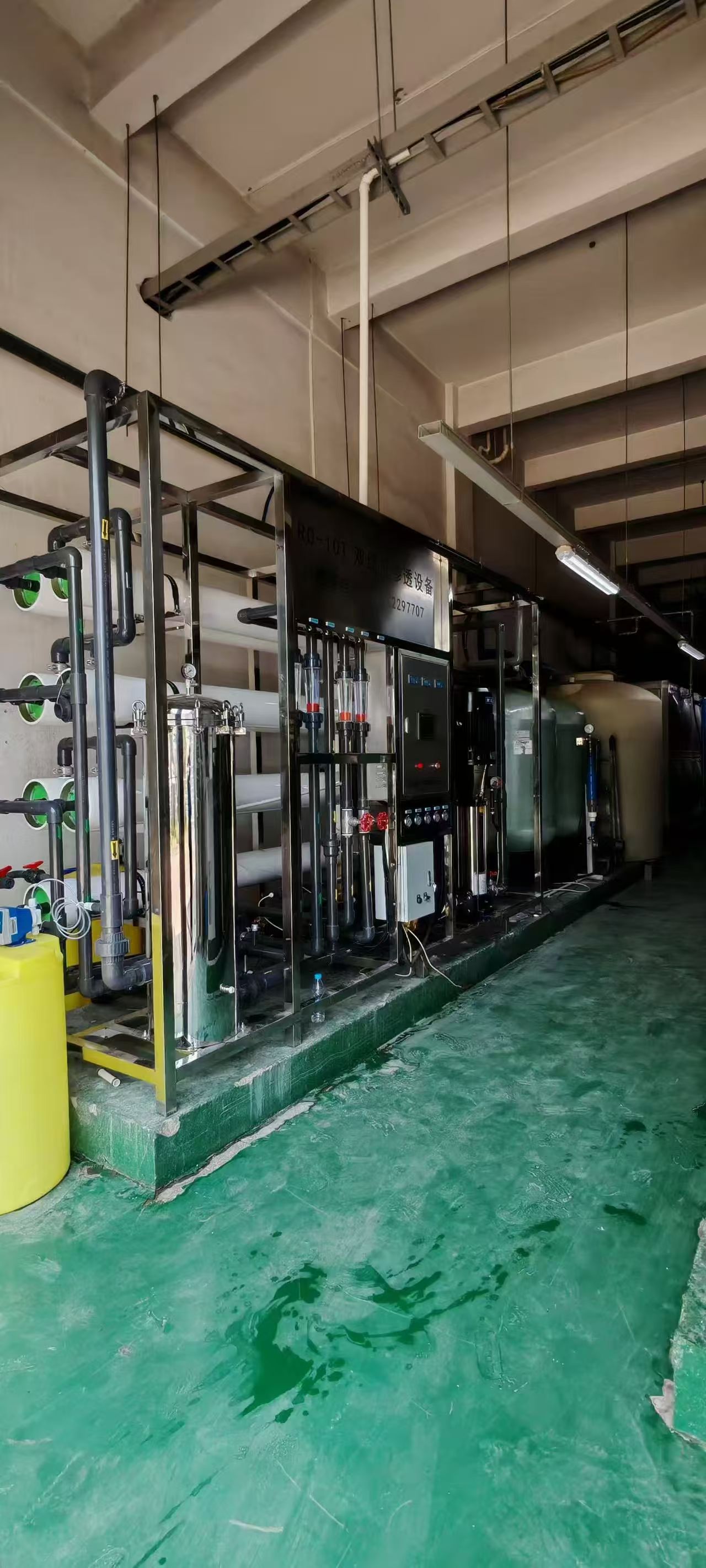 凌云電子產業園百噸超大型純水設備順利完工 凌云電子產業園百噸超大型純水設備順利完工